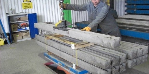 handling-concrete-blocks handling-concrete-blocks