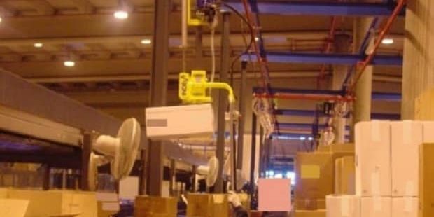 lifting equipment for cardboard cases
