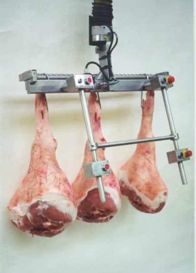 Salumi INDEVA permette, grazie alla sua tecnologia all’avanguardia, di aumentare la produttività mantenendone costante il livello durante l’intero turno di lavoro ed, allo stesso tempo, permette una maggiore precisione nel posizionamento dei salumi.