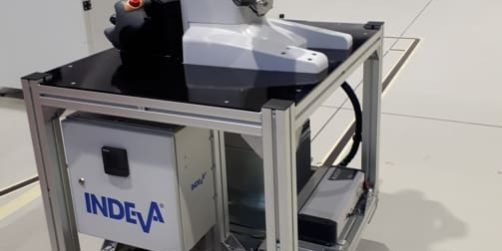 AGV-INDEVA-con-Cobot ABB Mecspe-2019-Parma-AGV-INDEVA-Cobot