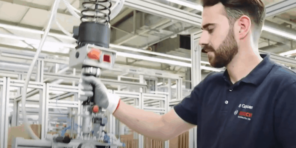Cattura Intelligent Lift assist devices