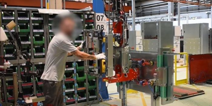 handling metal sheets